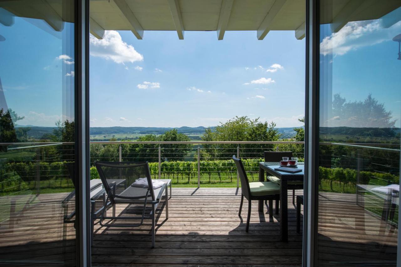 Ferienhäuser im Weingarten Fehring Exterior foto