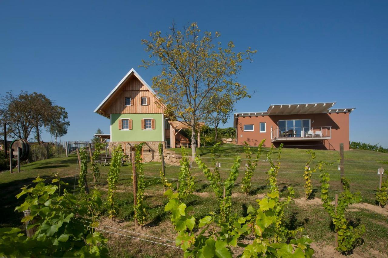 Ferienhäuser im Weingarten Fehring Exterior foto