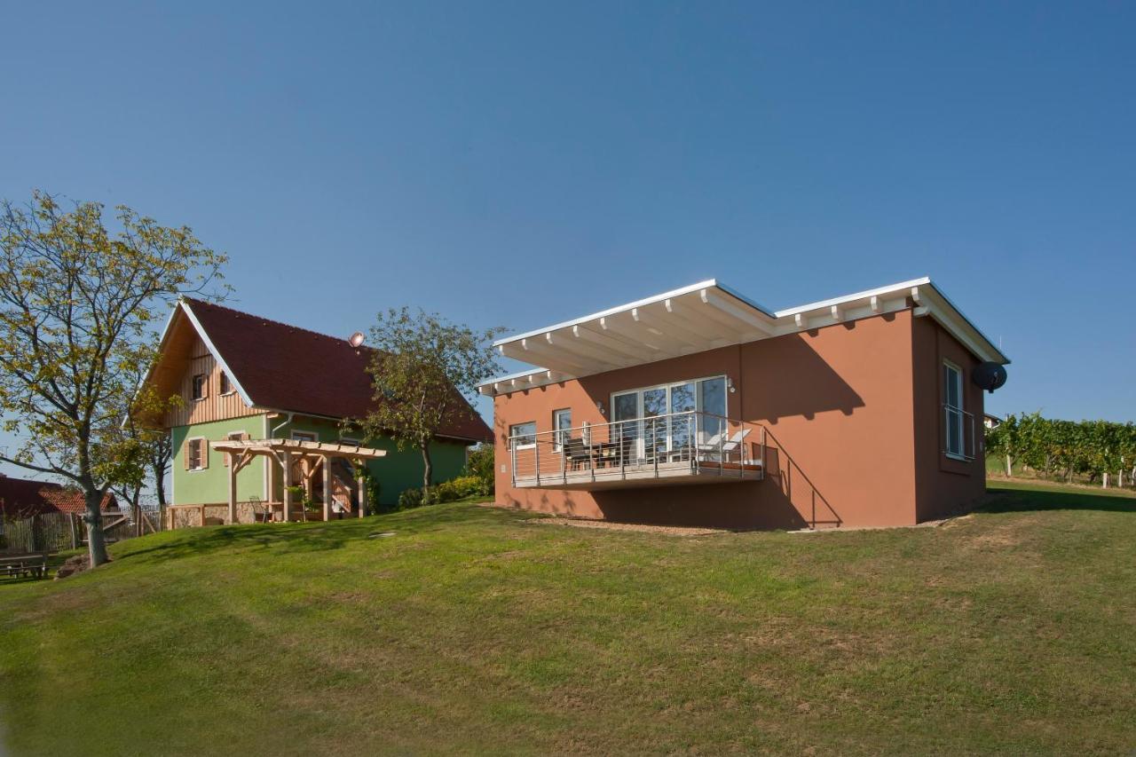 Ferienhäuser im Weingarten Fehring Exterior foto